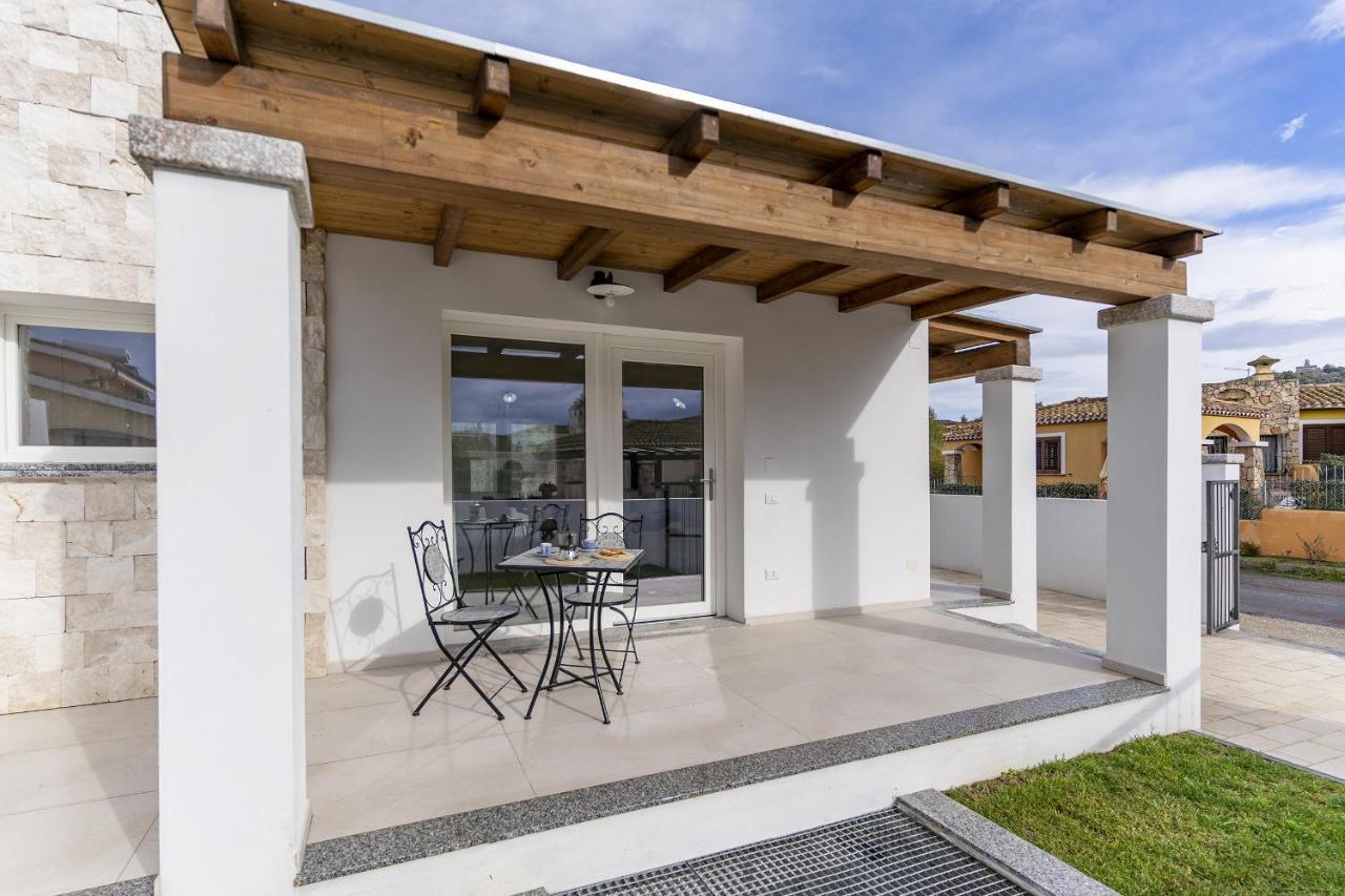 Villa Elena - Affitti Brevi Italia Àrbatax Exteriör bild